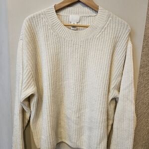 H&M Cozy White Ribbed Sweater